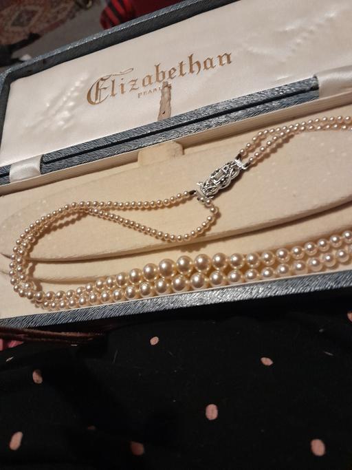 Buy & Sell Netherton Dudley - Photos for Pearl necklace in box