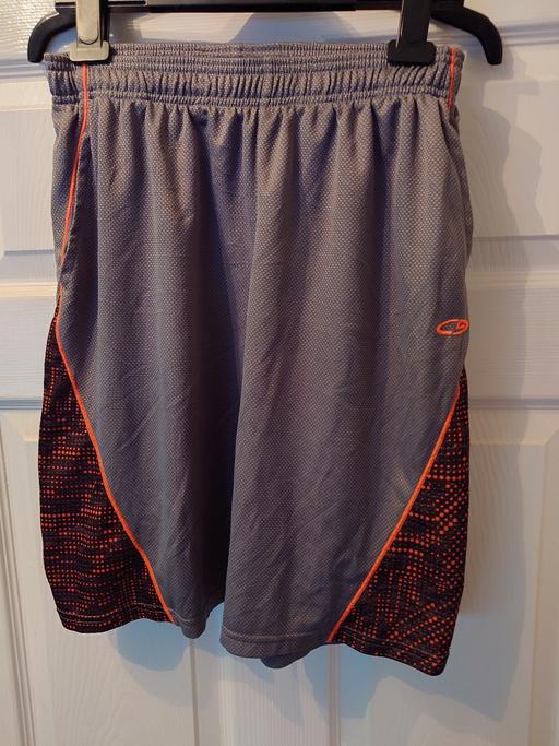 Buy & Sell Woodthorpe Charnwood - Photos for Boys champion shorts size 12-14 years