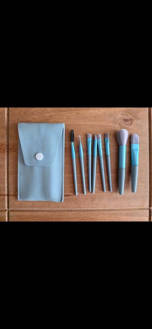 Buy & Sell Blackpool Town Centre Blackpool - Photos for Travel sized make up brushes in pouch x 8