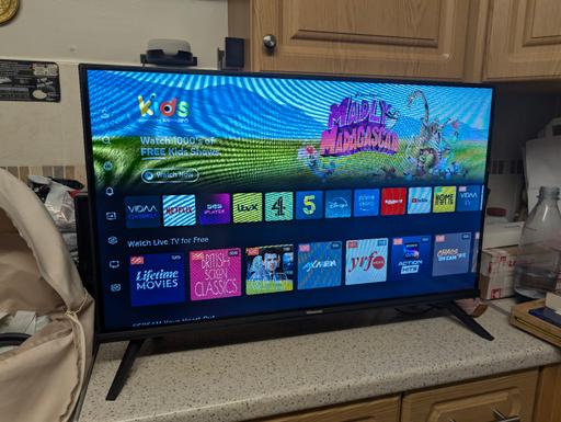 Buy & Sell Agbrigg Wakefield - Photos for 32 inch HD TV