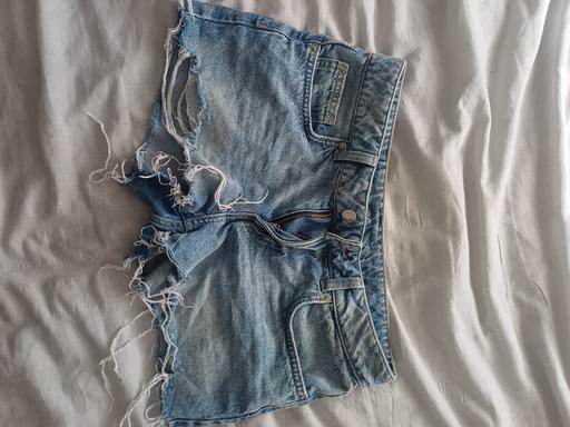 Buy & Sell Windsor Windsor and Maidenhead - Photos for jean shorts