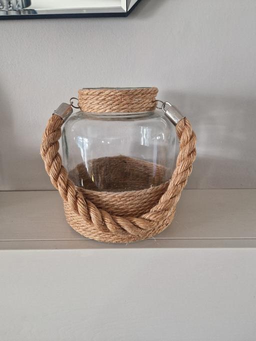 Buy & Sell Scholes Rotherham - Photos for Good size M glass lantern