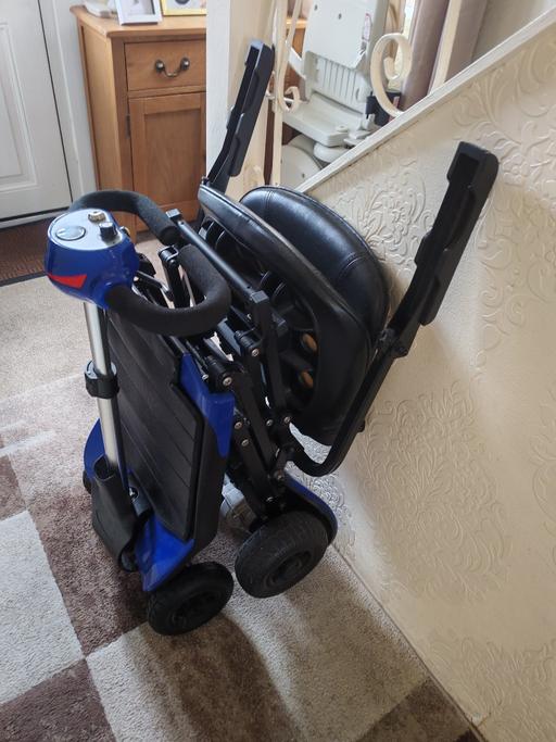 Vehicles Wollaston Dudley - Photos for iglide auto folding mobility scooter