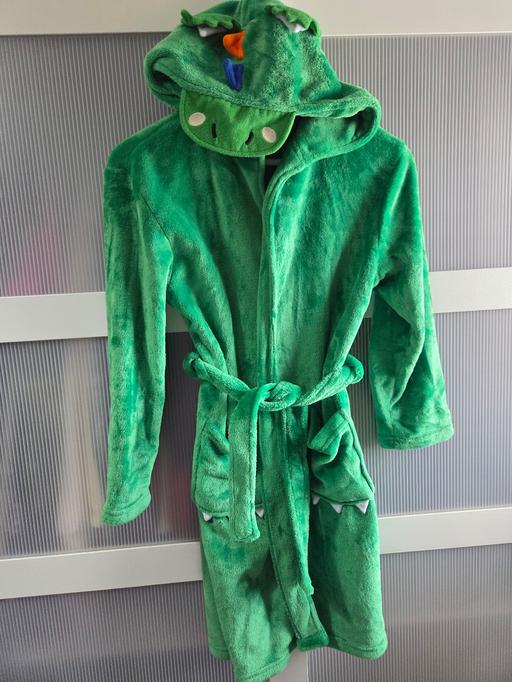 Buy & Sell Weston Point Halton - Photos for Age 7-8 dressing gown