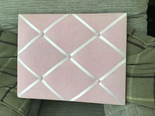Buy & Sell Essington Wolverhampton - Photos for Pink padded notice board