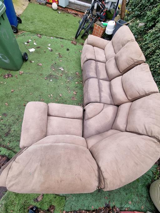 Buy & Sell Ilford Redbridge - Photos for Corner sofa - good condition