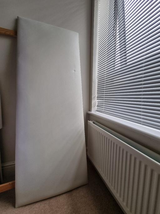 Buy & Sell Willesborough Ashford - Photos for Faux leather headboard