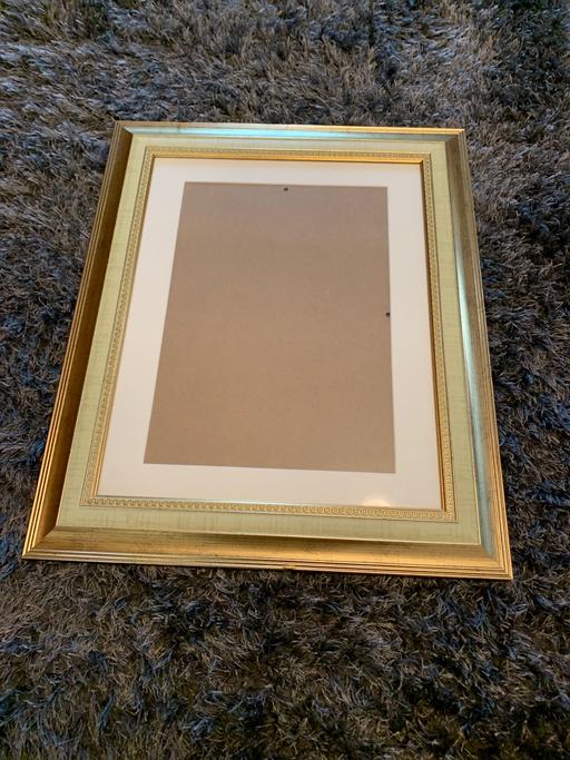 Buy & Sell Leamore Walsall - Photos for Picture frame large