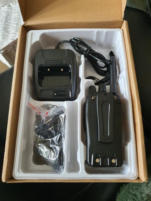 Buy & Sell Moxley Walsall - Photos for 2 walkie talkies radios