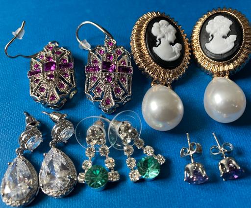 Buy & Sell Yeovil Somerset - Photos for Ladies jewellery 5x silver gem set earrings