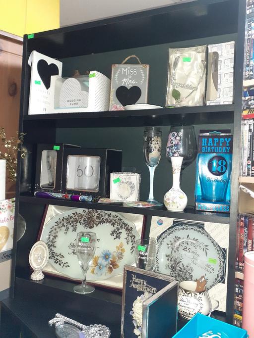 Buy & Sell Wolverhampton West Midlands - Photos for 3 Shelf Bookcase