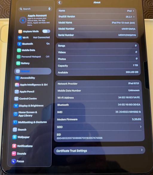 Buy & Sell Upper Holloway North London - Photos for Apple iPad 13” PRO M4 1TB