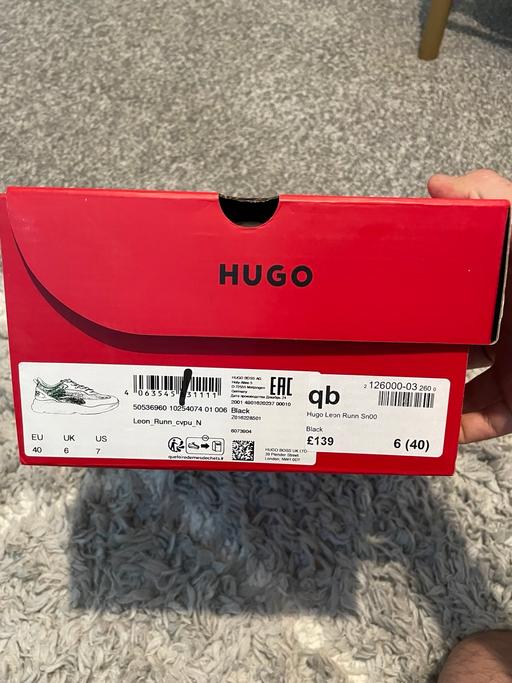 Buy & Sell Castle Green East London - Photos for Hugo trainers