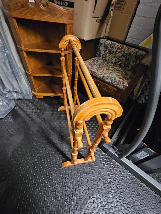 Buy & Sell Penn Fields Wolverhampton - Photos for Vintage towel rail