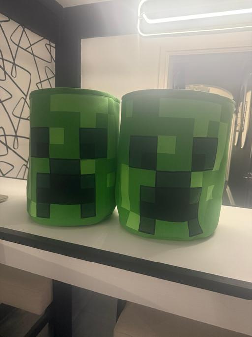 Buy & Sell Netherton Dudley - Photos for Minecraft storage x2 tubs