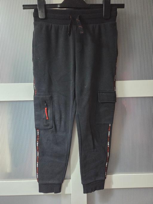 Buy & Sell Weston Point Halton - Photos for Age 7-8 F&F black joggers