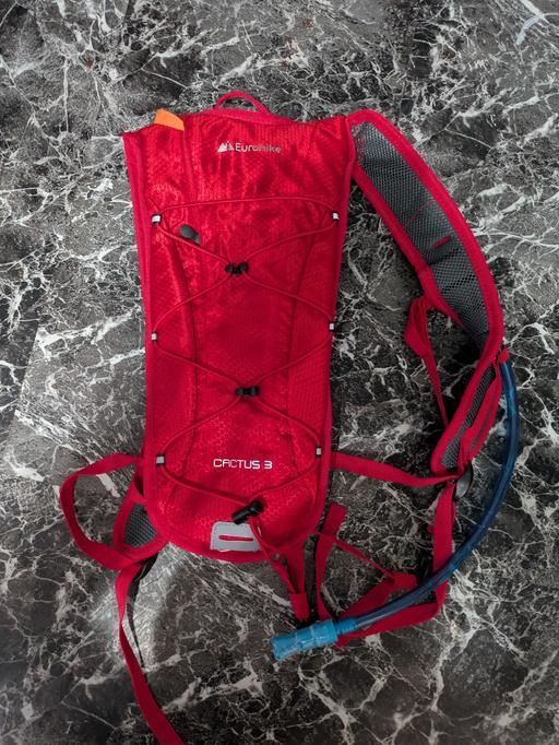 Buy & Sell Kingshurst Solihull - Photos for Brand NEW sealed EUROHIKE CACTUS 3 HYDRATION