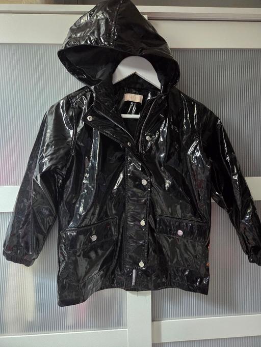 Buy & Sell Weston Point Halton - Photos for Age 8 LIPSY black plastic coat