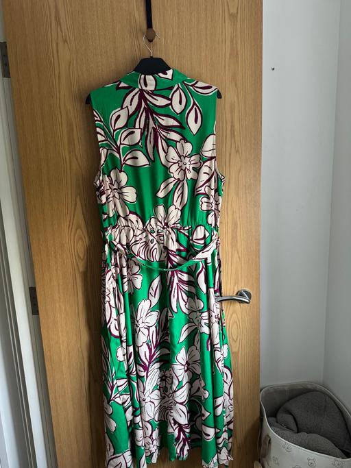 Buy & Sell Chadderton Oldham - Photos for Et Vous Green Floral Midi Shirt Dress size 16