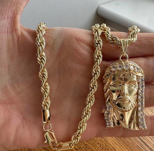 Buy & Sell Bordesley Green Birmingham - Photos for Gold plated chain and pendant