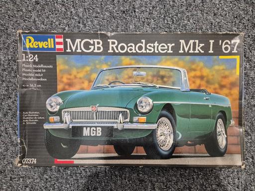 Buy & Sell Willenhall Walsall - Photos for Revell MGB Roadster Mk I '67 1:24 07374 Model