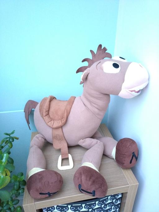 Buy & Sell Darlaston Walsall - Photos for Bullseye large soft toy(Disney store)