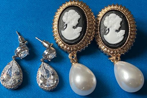 Buy & Sell Yeovil Somerset - Photos for Ladies jewellery roman style earring & c.z