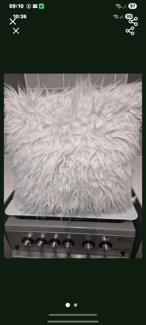 Buy & Sell Rowley Regis Sandwell - Photos for cushions 