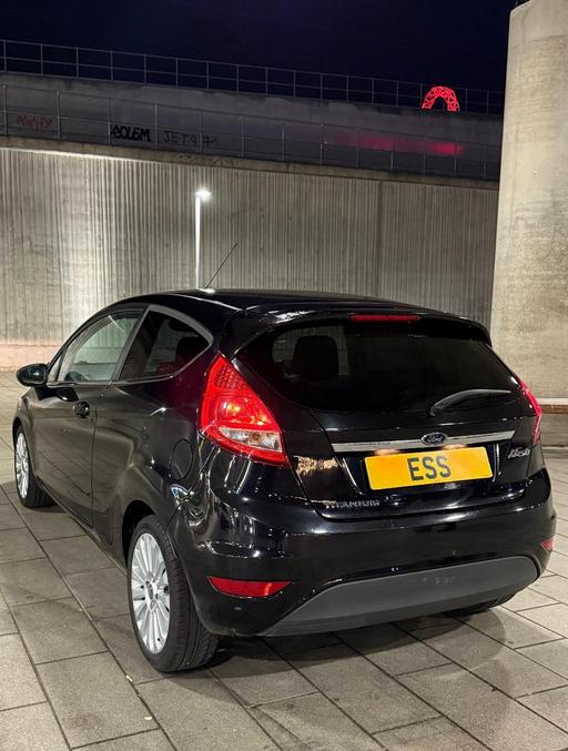Vehicles Rush Green Barking and Dagenham - Photos for Ford Fiesta Titanium Automatic