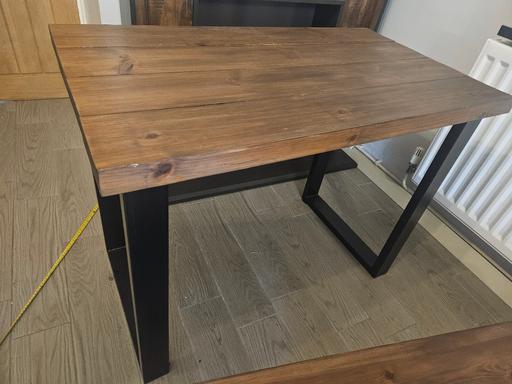 Buy & Sell Wordsley Dudley - Photos for pine wallnut finish desk