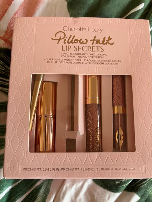 Buy & Sell Alcombe Somerset - Photos for Charlotte Tilbury Gift Set