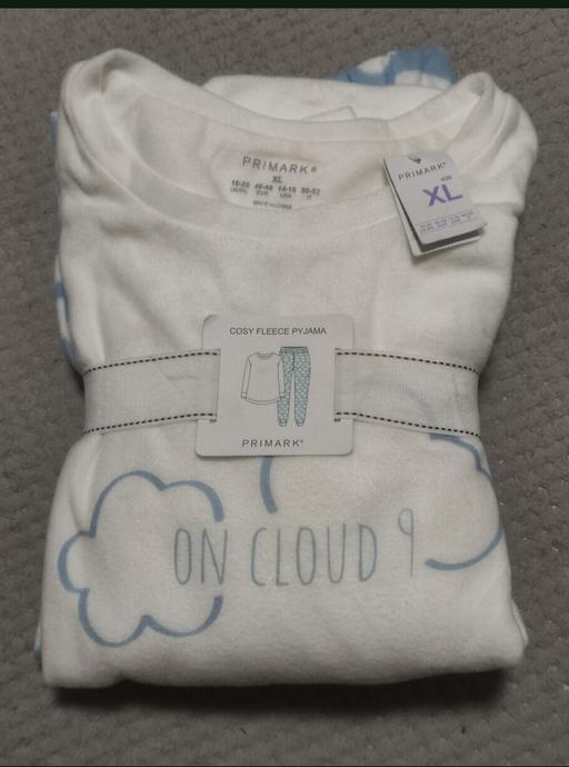 Buy & Sell Grafton Street Industrial Estate West Northamptonshire - Photos for Ladies suit