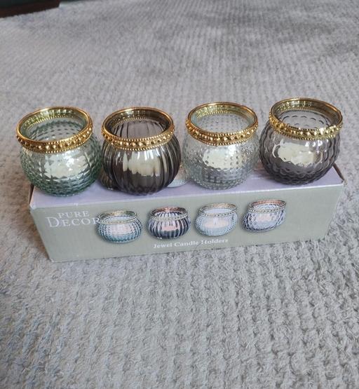 Buy & Sell Grafton Street Industrial Estate West Northamptonshire - Photos for Jewel candle holder with candles