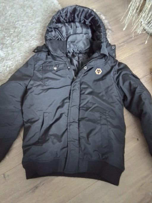 Buy & Sell Bells Mill Dudley - Photos for boys wolves padded coat age 8/9 years