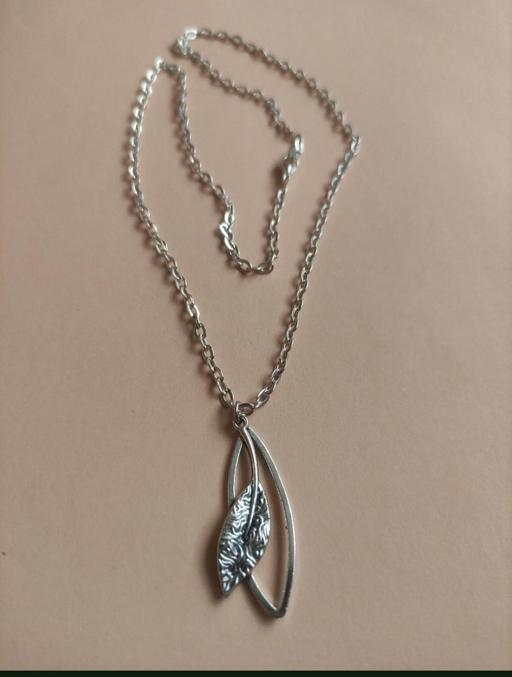 Buy & Sell Grafton Street Industrial Estate West Northamptonshire - Photos for Necklace chain