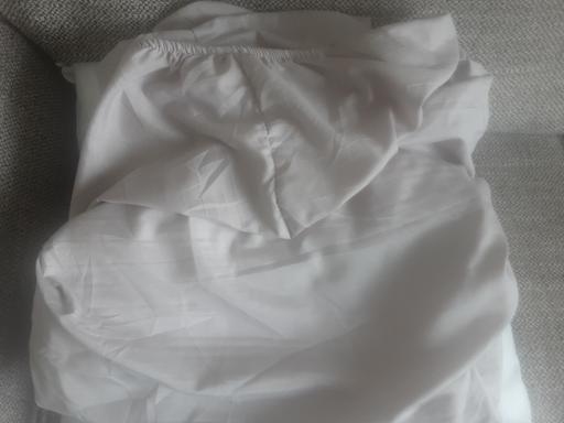Buy & Sell Bolton-Upon-Dearne Barnsley - Photos for Double fitted bottom sheet elasticated corner