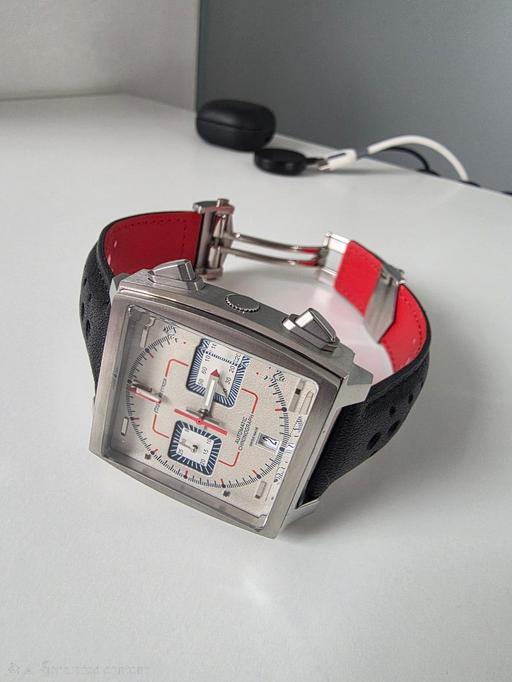 Buy & Sell Thornton Heath Croydon - Photos for Red & Black Watch