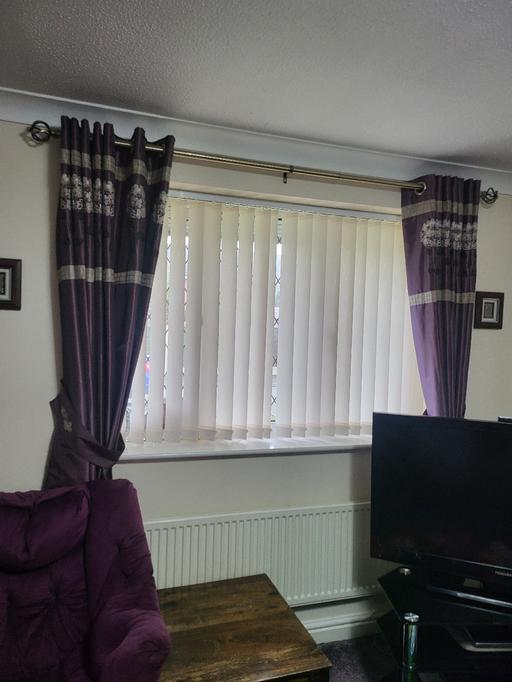 Buy & Sell Healey Rochdale - Photos for Dunelm. x2 pairs Decorative, plum-colored win