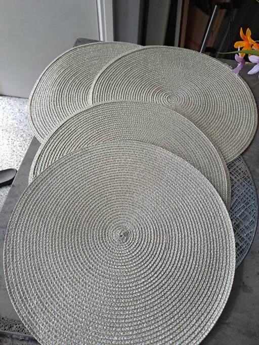 Buy & Sell Heeley Sheffield - Photos for 4 large glitter place mats