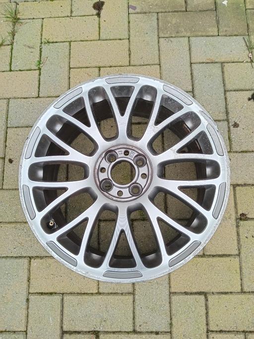 Vehicles Walsall South Staffordshire - Photos for fiat 17 inch alloy wheel