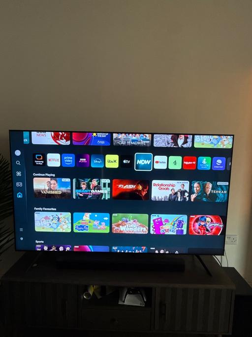 Buy & Sell Fairview Industrial Park Havering - Photos for SAMSUNG TV 65 inch