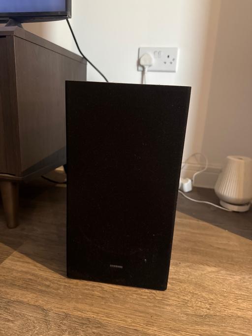 Buy & Sell Fairview Industrial Park Havering - Photos for Samsung Bluetooth Sound Bar with subwoofer