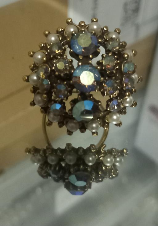 Buy & Sell Thatto Heath Saint Helens - Photos for pearl & aurora borealis gemstone ring