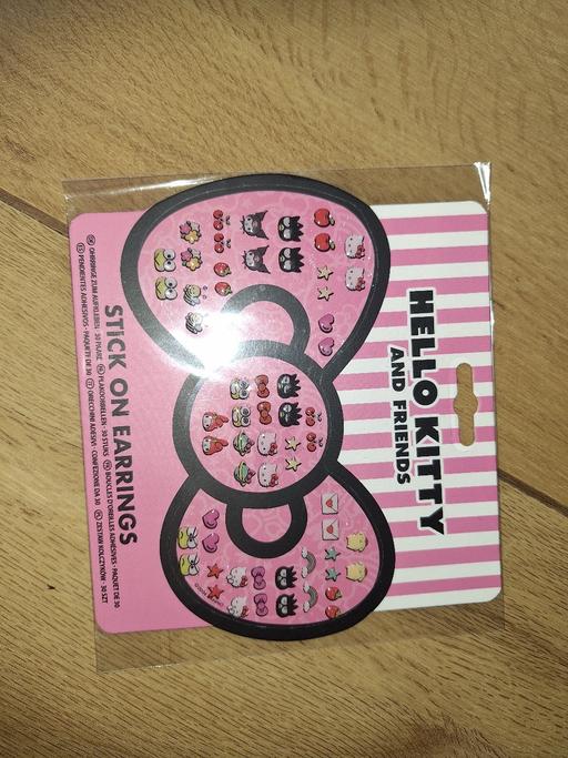Buy & Sell Ettingshall Park Wolverhampton - Photos for New Stick on Earrings Hello Kitty