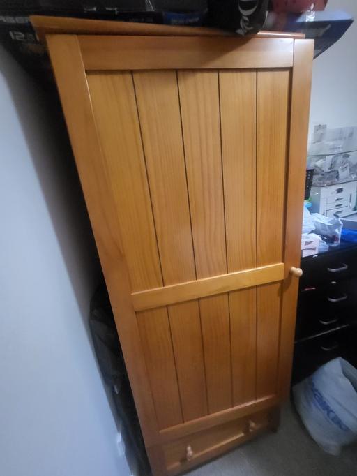Buy & Sell Healey Rochdale - Photos for Pine wardrobe with draws