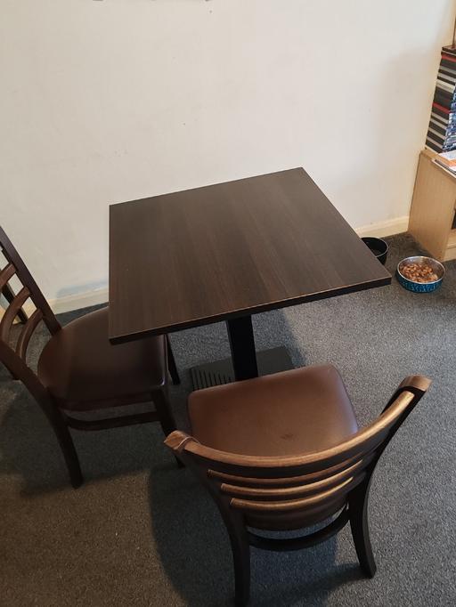 Buy & Sell Faversham Swale - Photos for restaurant style table and chairs