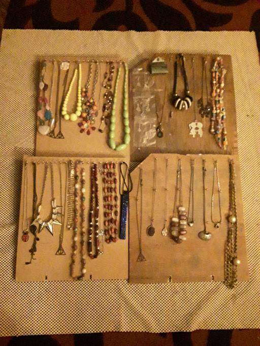 Buy & Sell Kings Norton Birmingham - Photos for A selection of 36 necklaces