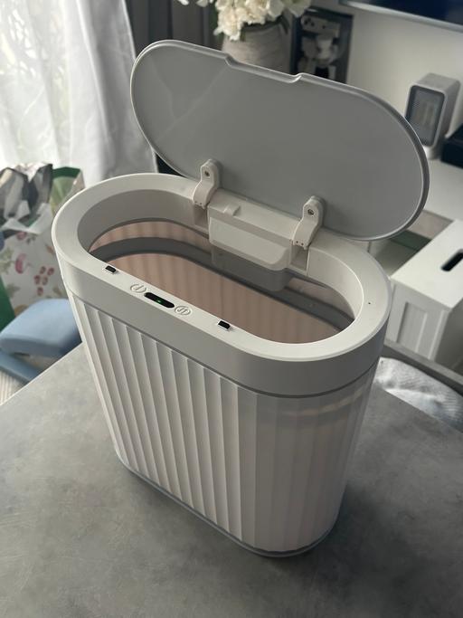 Buy & Sell Edgbaston Birmingham - Photos for slim motion sensor bathroom bin