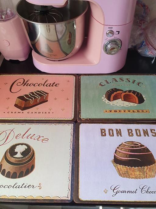 Buy & Sell Upper Gornal Dudley - Photos for placemats x 4 chocolate theme