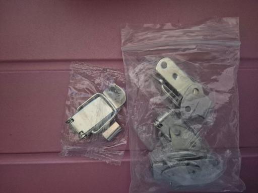 Buy & Sell Crumpsall Manchester - Photos for new 4pk Latches